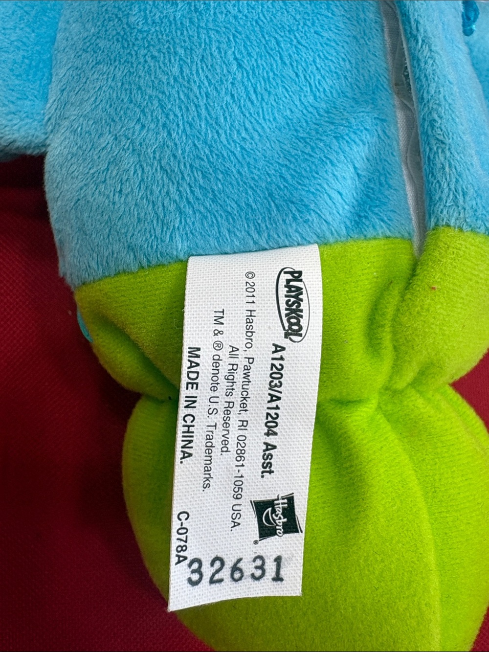 Playskool Musical Light Up LULLABY GLOWORM Blue Green A1203/A1204 - Picture 3 of 3